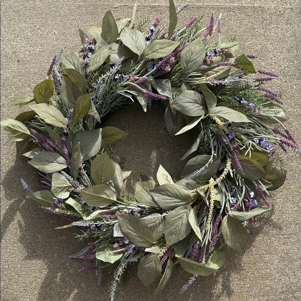 Frontgate Lavender Wreath - NWT